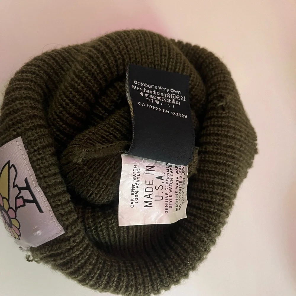 Collaboration Mikami and OVO dark green beanie